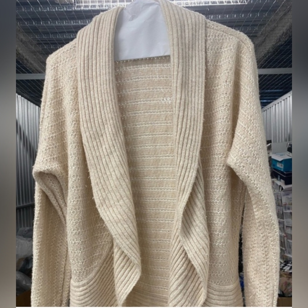 White House Black Market Cream Shimmer Cardigan, S